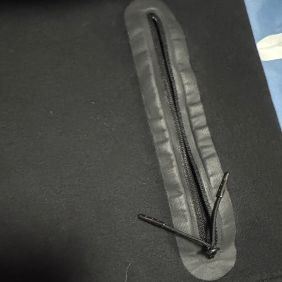 Nike tech Black Zip-Up Hoodie size large - Picture 3 of 10